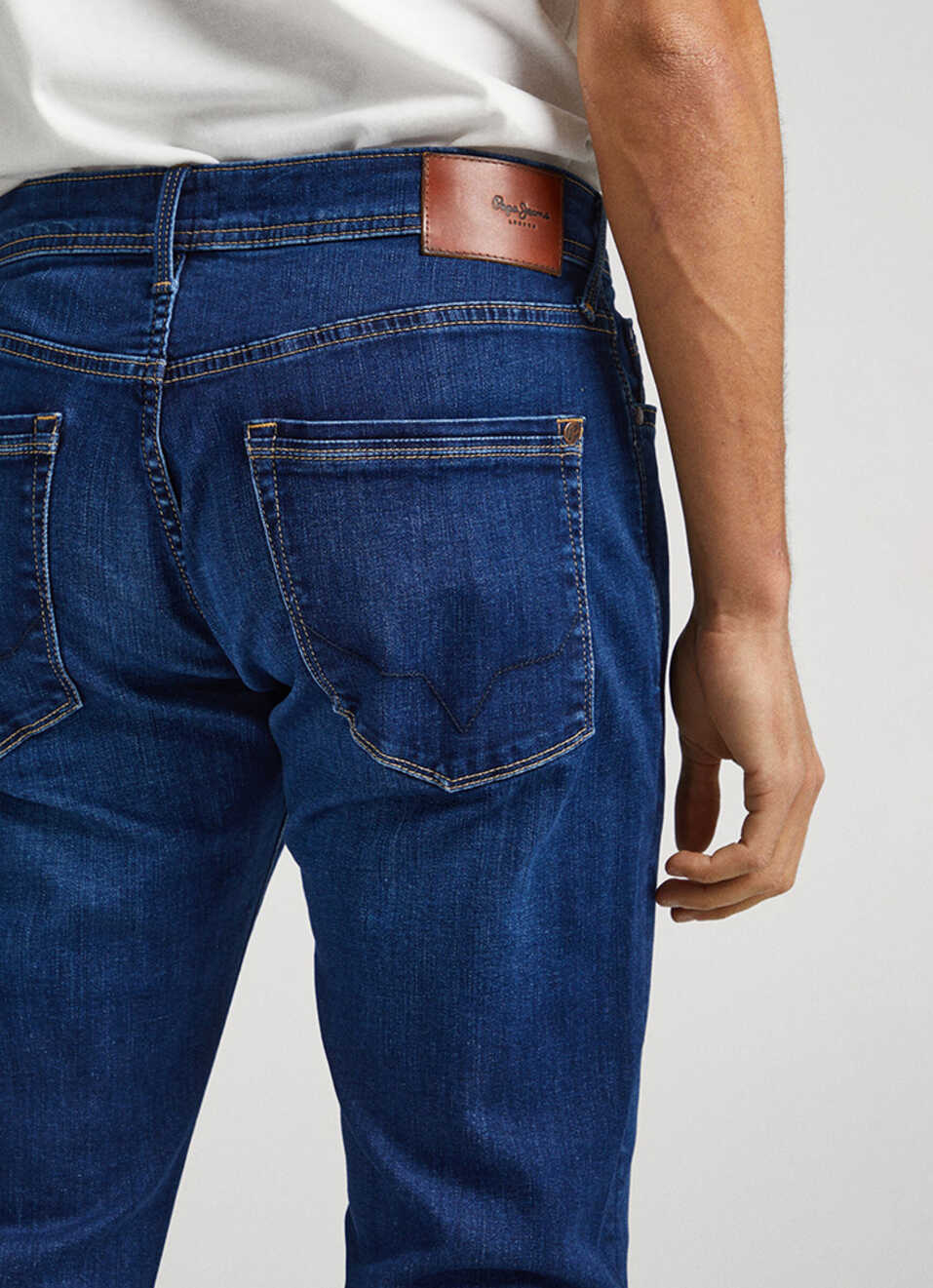 Stanley Blue Mid Rise Tapered Jeans, , large image number 5