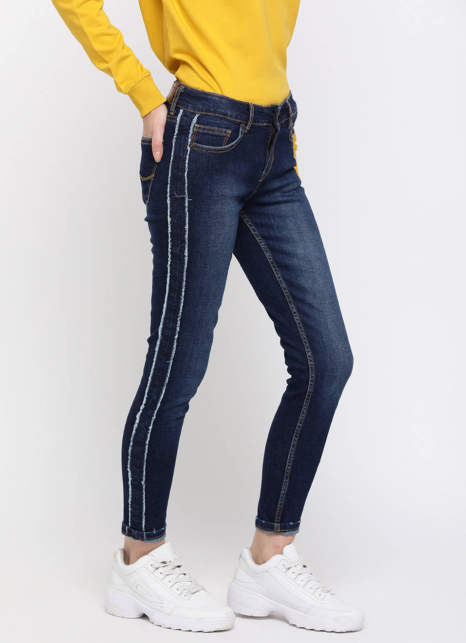 Lola Skinny Fit Mid Waist Jeans, , large image number 2