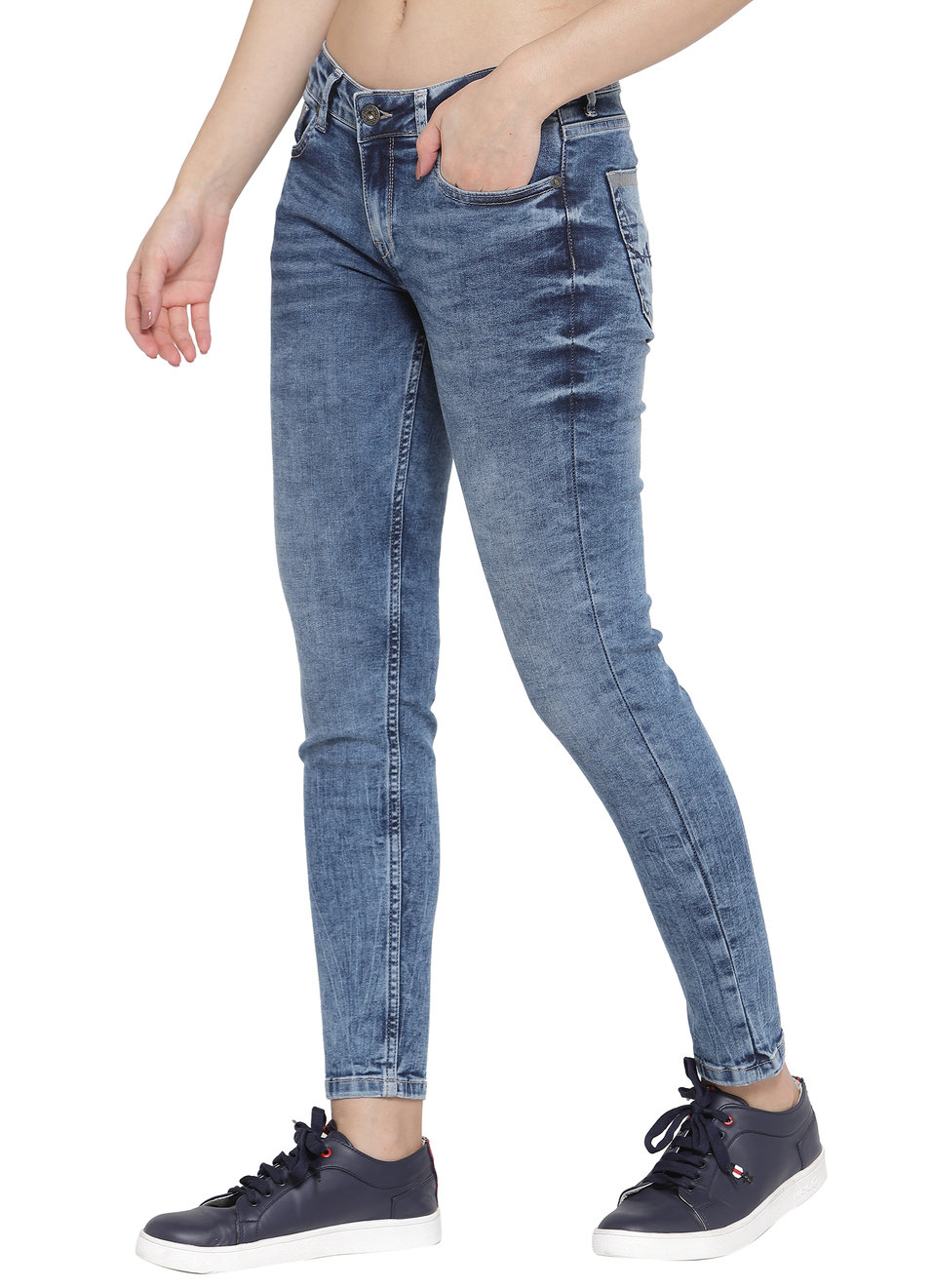 Lola Skinny Fit Mid Waist Jeans, , large image number 2