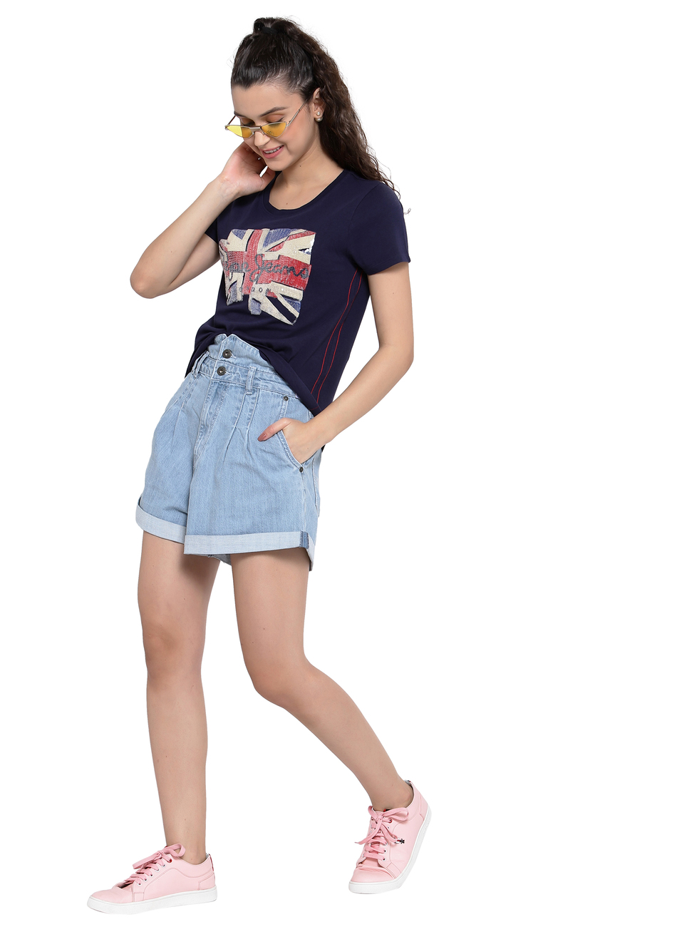 Zoe Adeline Bermuda Loose Fit High Waist Shorts, , large image number 4