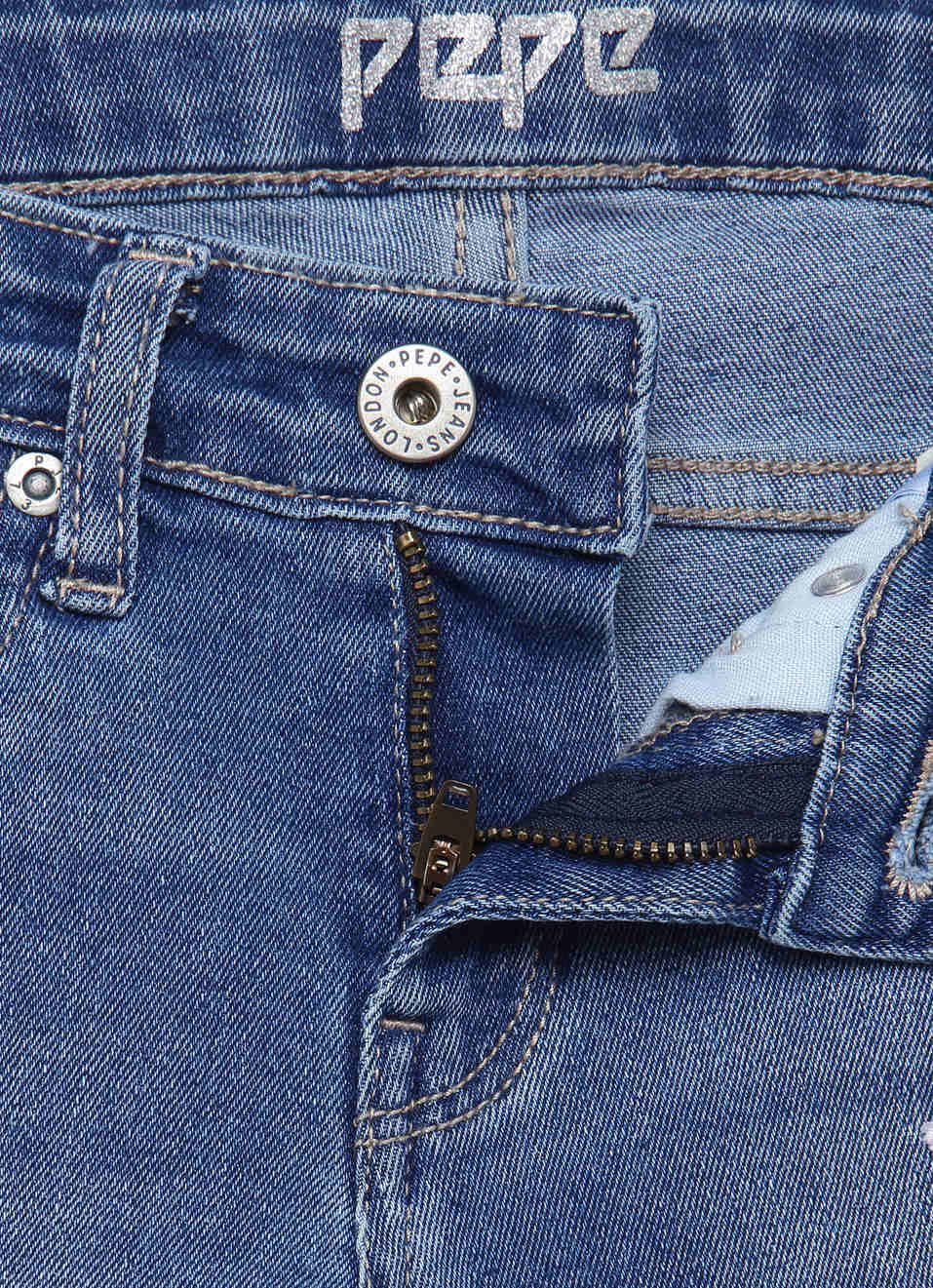 Shirlee Skinny Fit Mid Waist Embellished Capri Jeans, , large image number 2