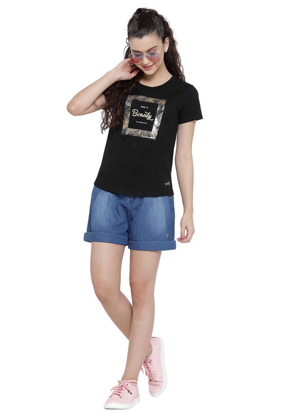 Lanni Bonita Regular Fit Mid Waist Shorts, , large image number 4