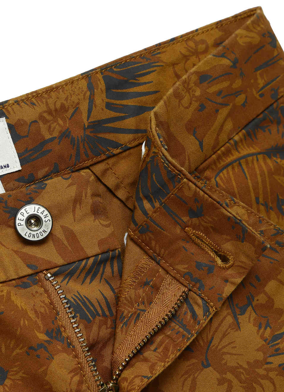 Wink Regular Fit Mid Waist Woven Printed Shorts, , large image number 3