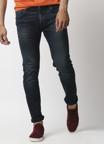 Tapered Vapour Tapered Fit Low Waist Jeans