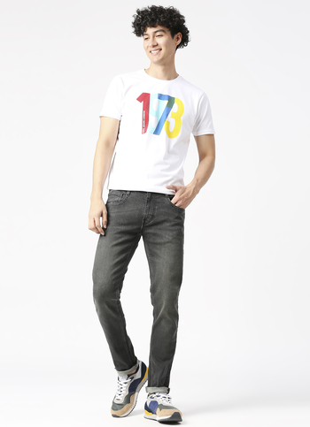 Men Faded Black Low Rise Tapered Fit Stretchable Jeans