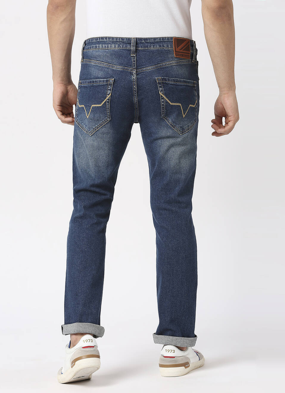 Cash Straight Fit Mid Waist Straight Leg Jeans, , large image number 1