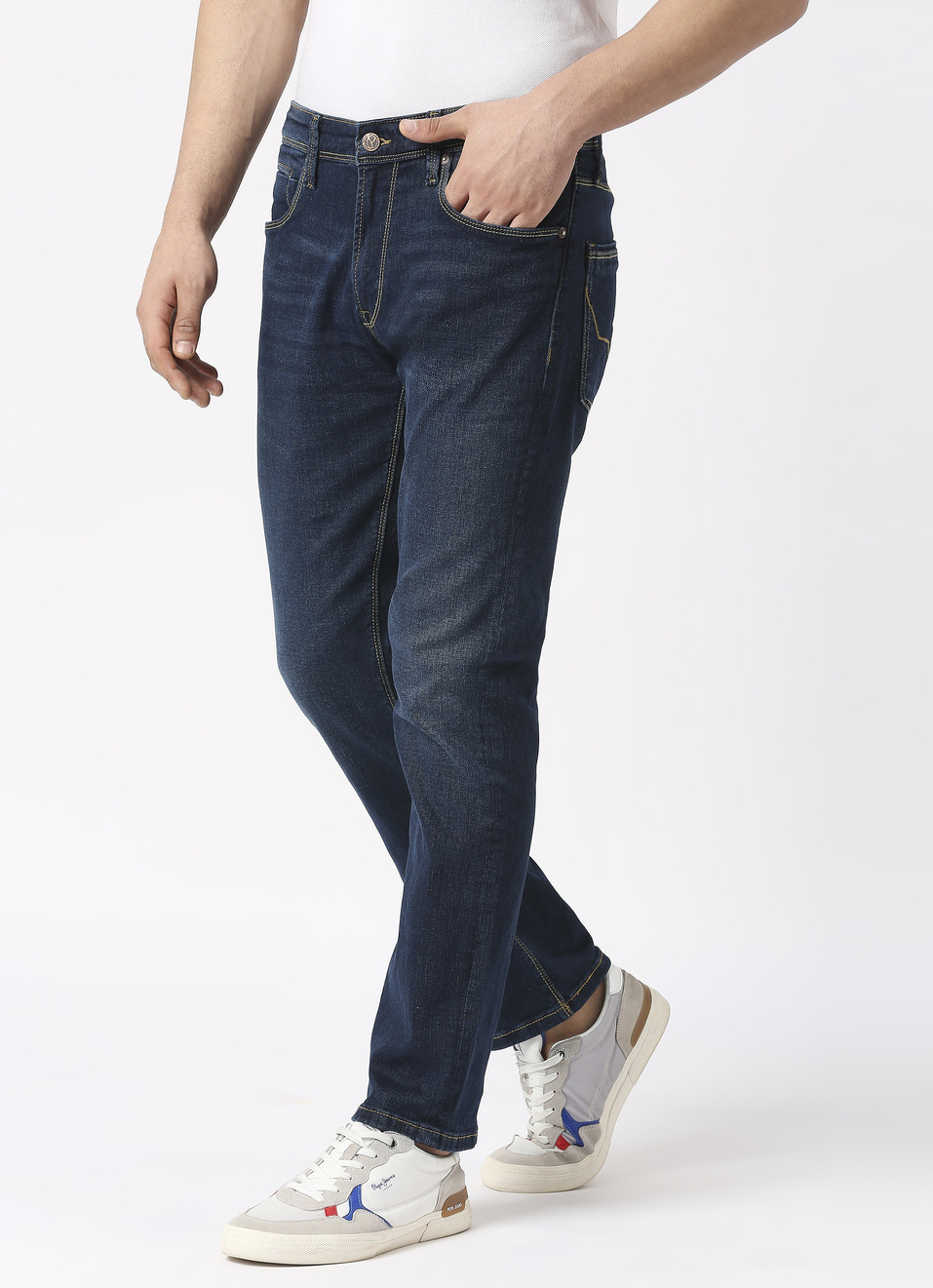 Cash Straight Fit Mid Waist Straight Leg Jeans, , large image number 3