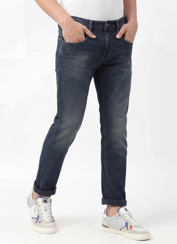 Tapered Vapour Tapered Fit Low Waist Jeans