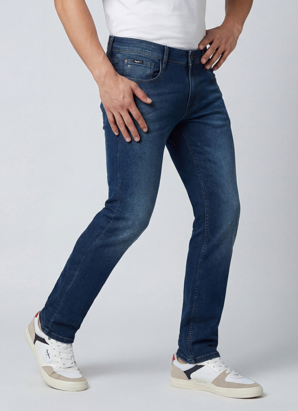 Men Dark Blue Mid Rise Slim Fit Stretchable Jeans, , large image number 0