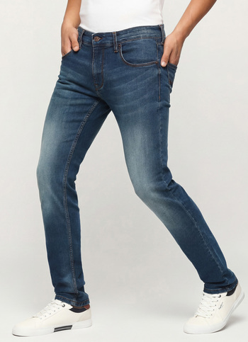Vapour Dark Blue Low Rise Tapered Jeans