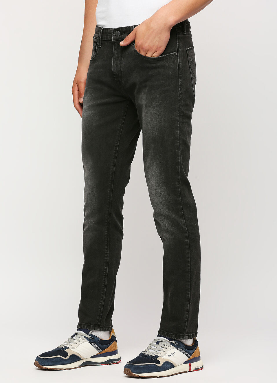 Vapour Black Low Rise Tapered Jeans, , large image number 5