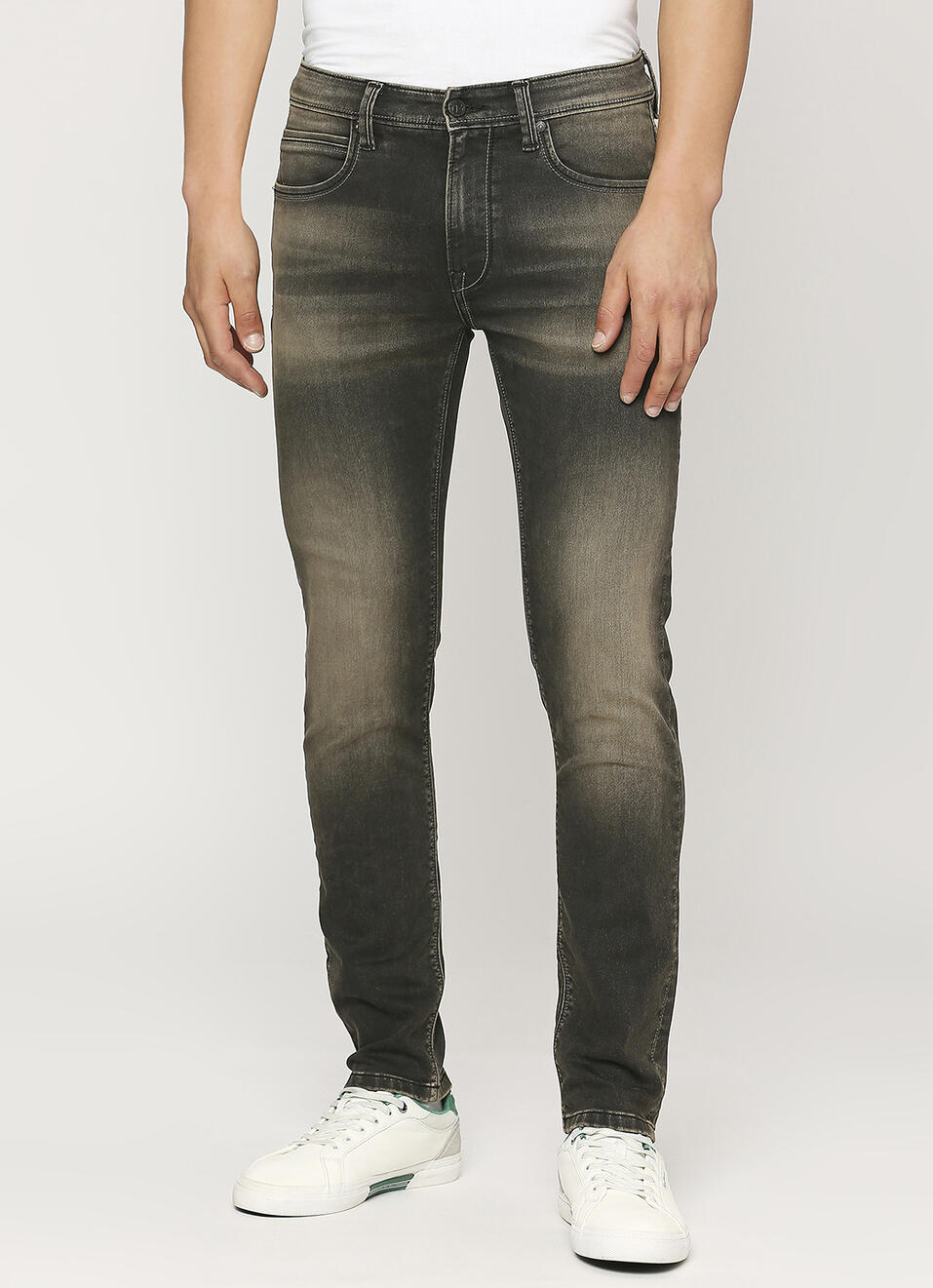 Vapour Tinted Black Low Rise Slim Fit Tapered Jeans, , large image number 2