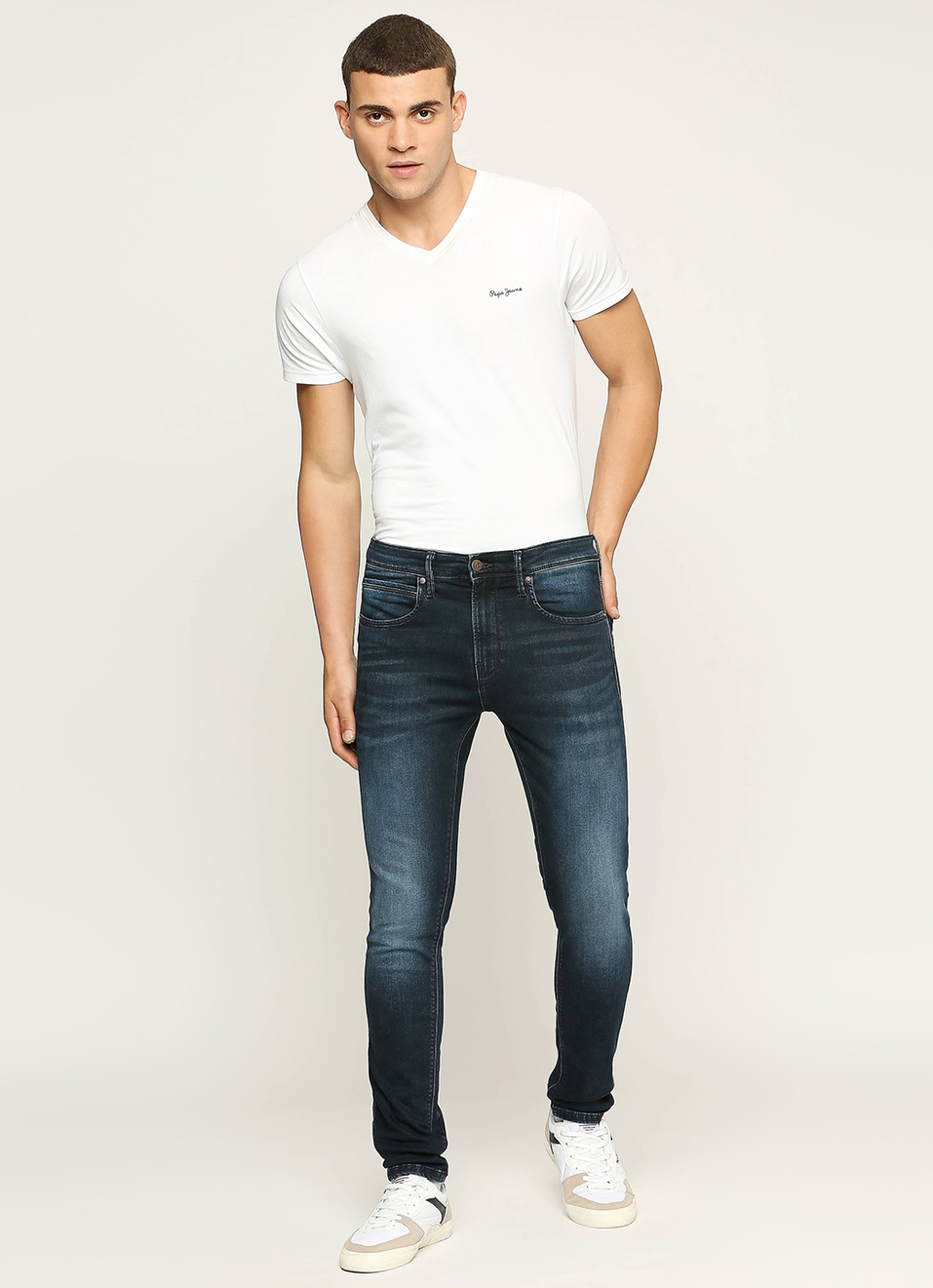 Chinox Blue Mid Rise Regular Fit Jeans, , large image number 1