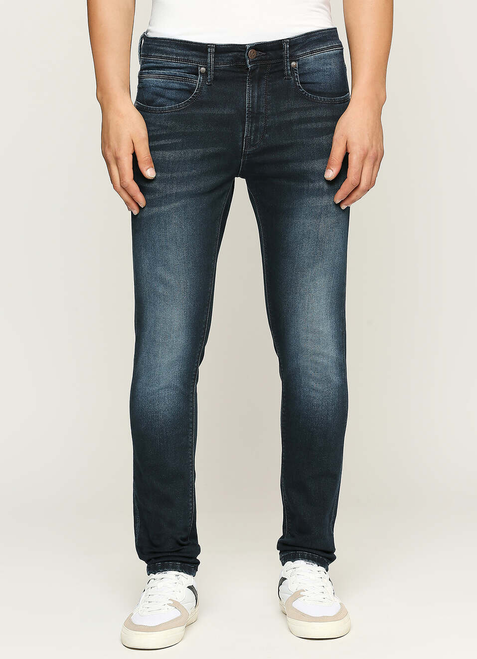 Chinox Blue Mid Rise Regular Fit Jeans, , large image number 2