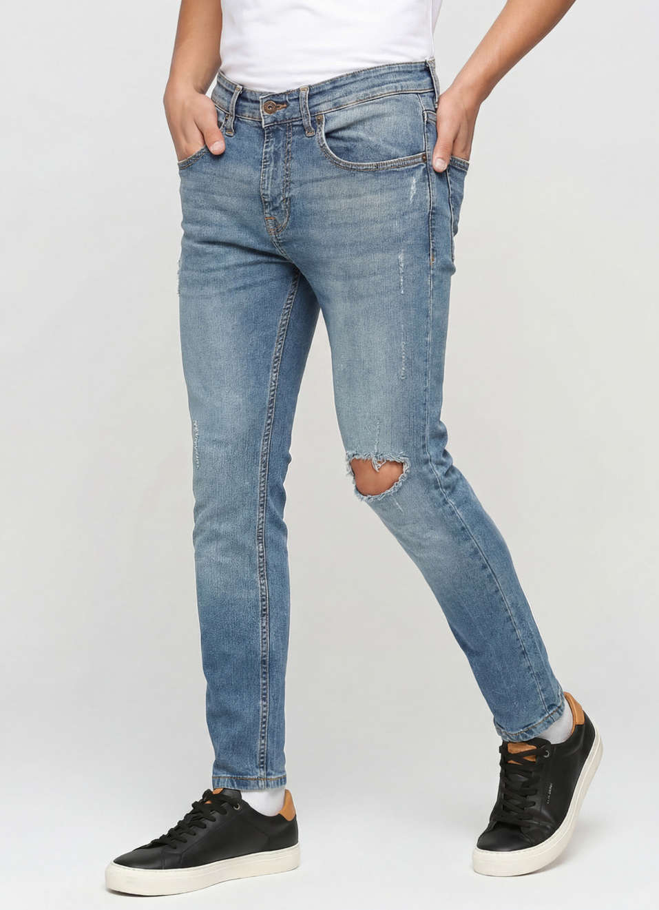 Chinox Ankle Blue Mid Waist Regular Fit Jeans, , large image number 0