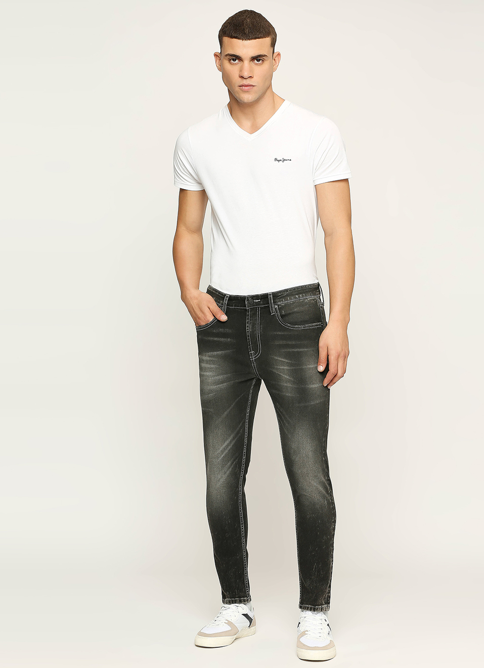 Chinox Ankle Black Mid Waist Regular Fit Jeans, , large image number 1
