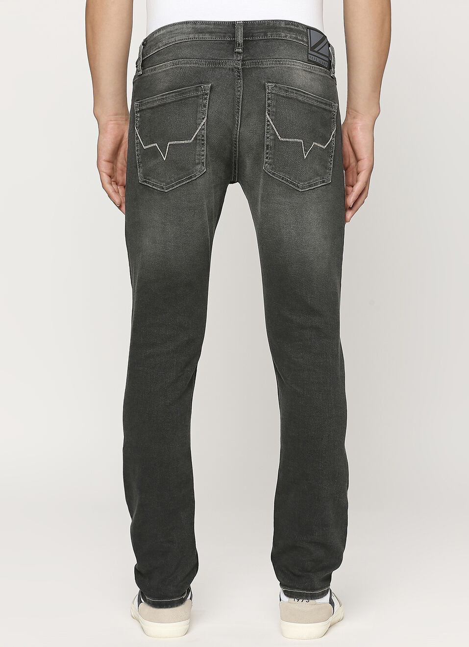 Vapour Black Low Rise Slim Fit Tapered Jeans, , large image number 3