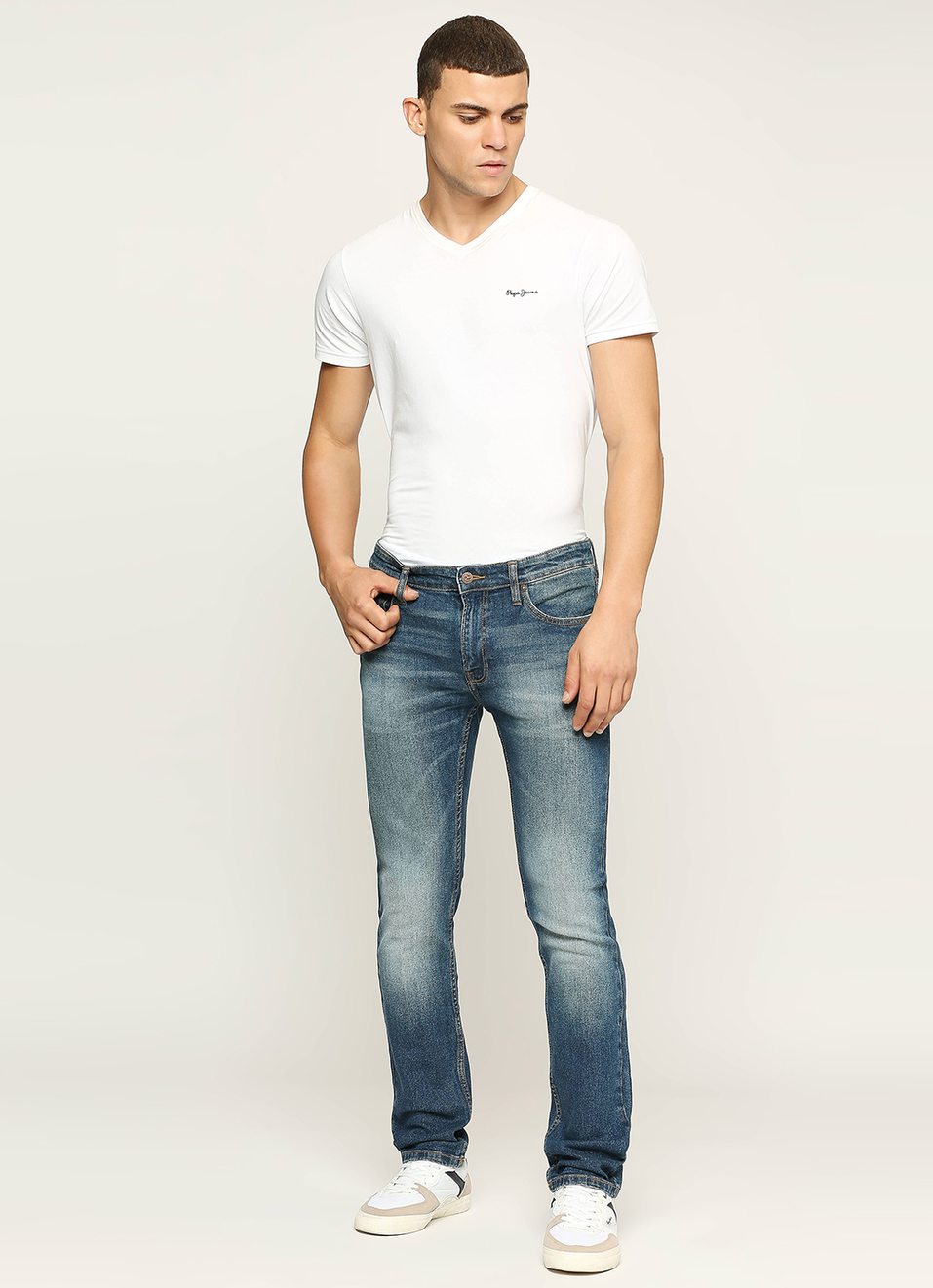 Cash Mid Rise Straight Fit Jeans, , large image number 3