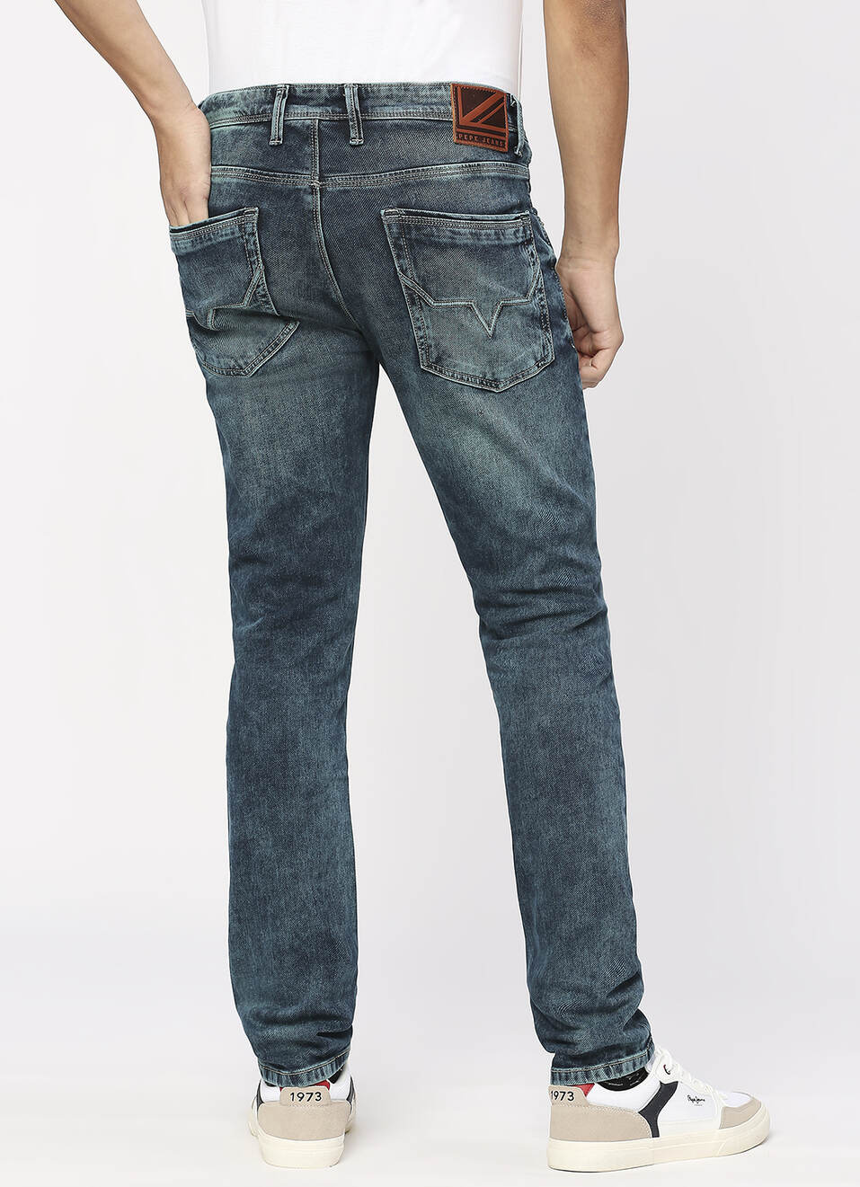 Vapour Blue Low Rise Slim Fit Tapered Jeans, , large image number 3