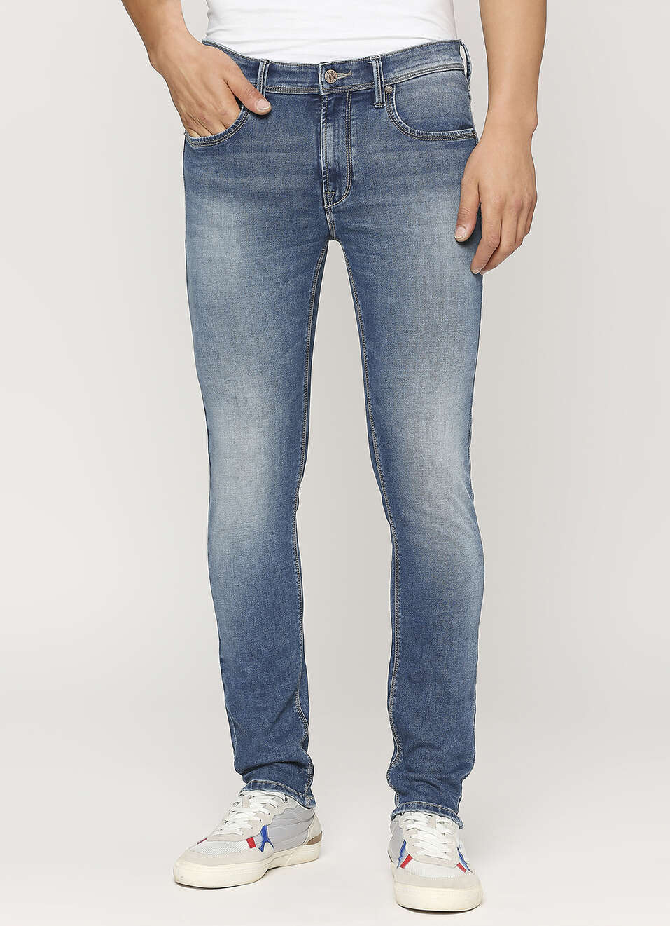 Tapered Vapour Blue Low Rise Slim Fit Jeans, , large image number 2