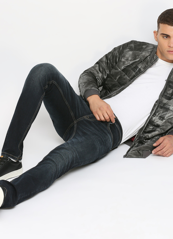 Vapour Dark Blue Mid Rise Slim Fit Jeans