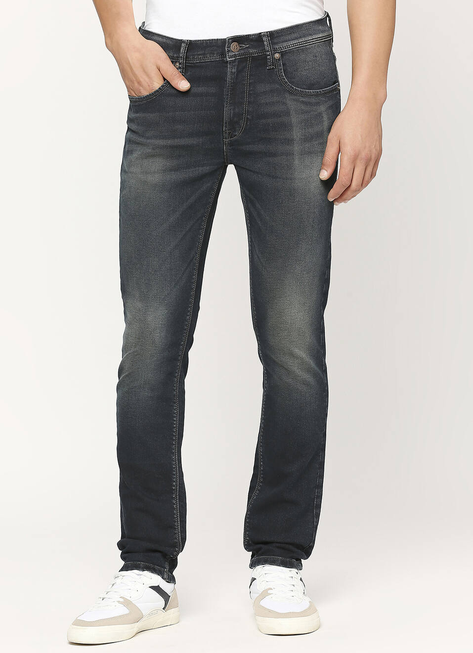 Tapered Vapour Black Low Waist Slim Fit Jeans, , large image number 2