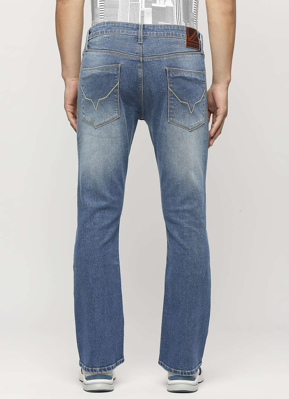 Light Blue Mid Rise Bootcut Jeans, , large image number 4