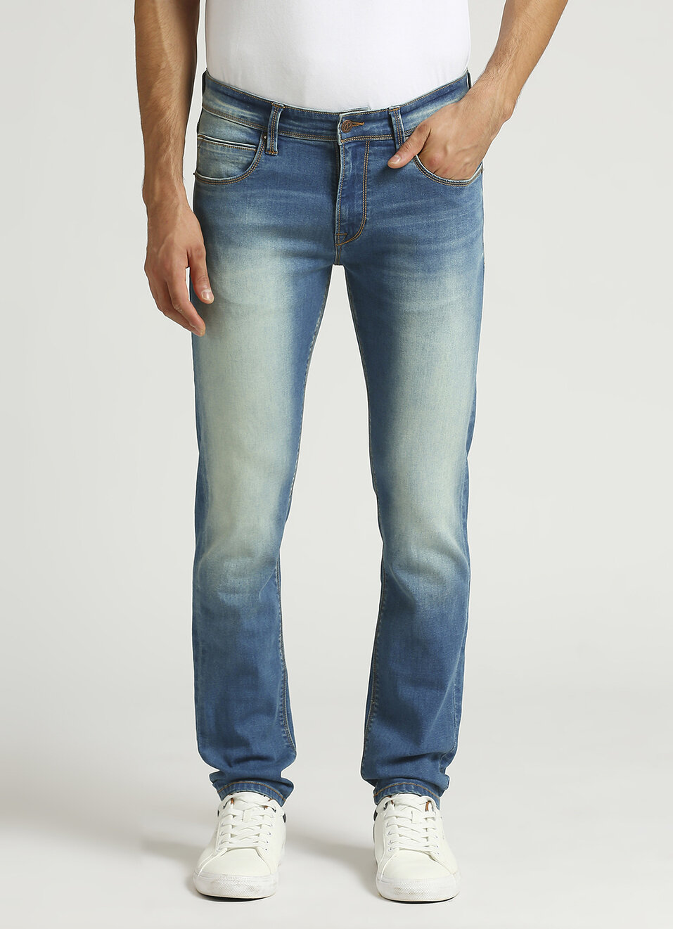 Vapour Blue Low Rise Tapered Jeans, , large image number 2