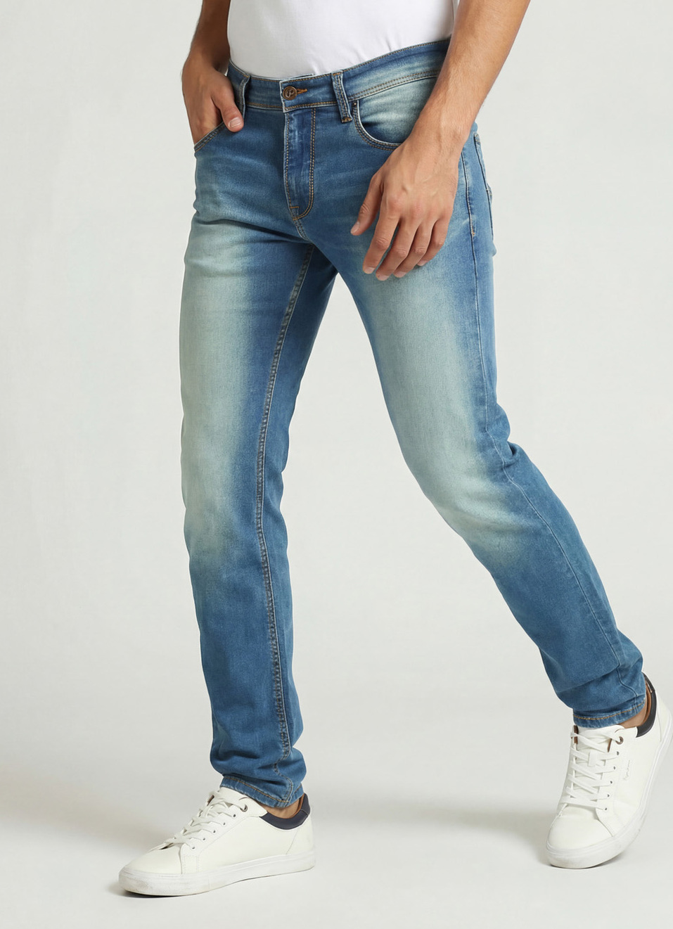 Vapour Blue Low Rise Tapered Jeans, , large image number 0