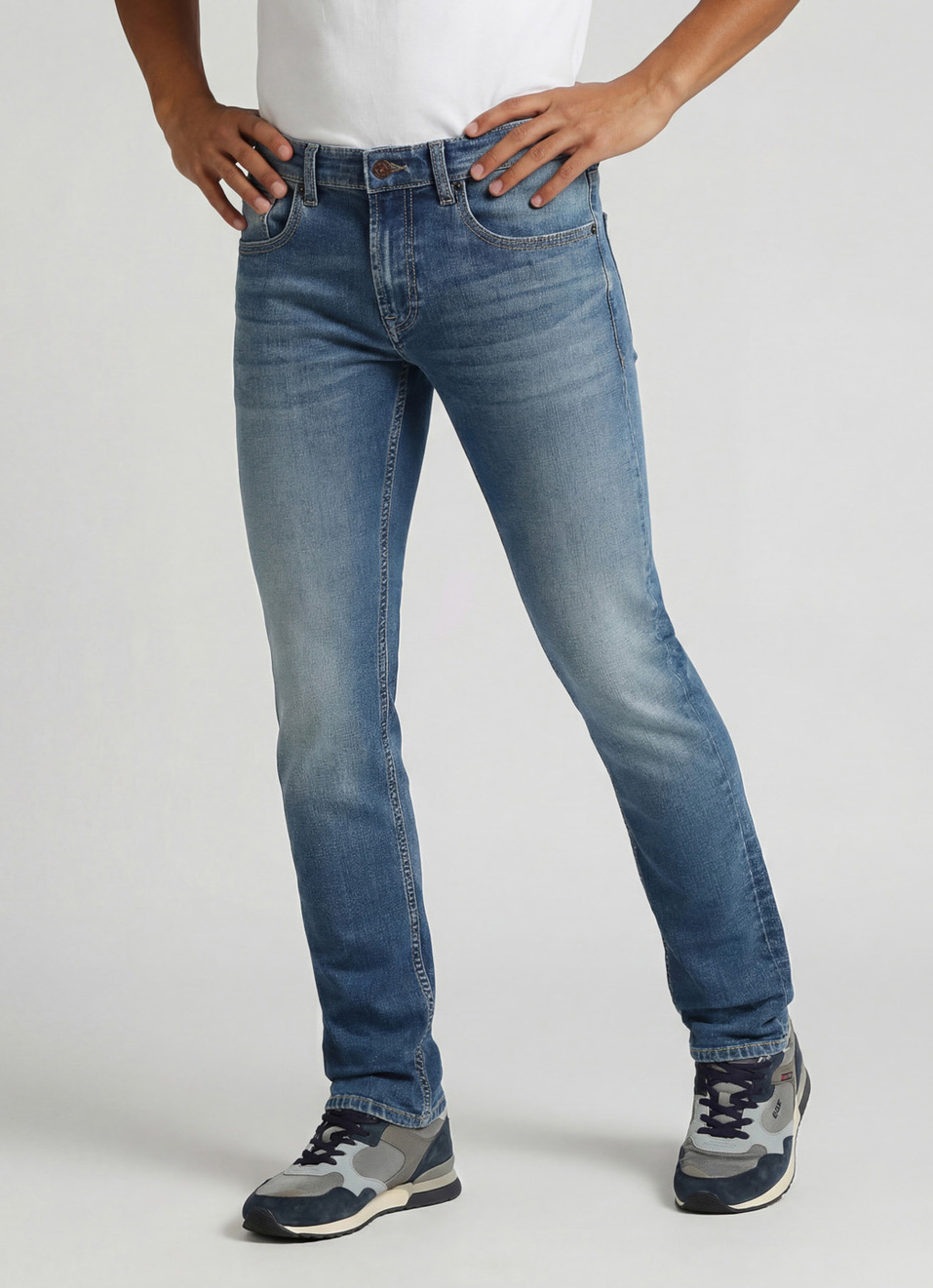 Vapour Mid Rise Slim Fit Jeans, , large image number 0