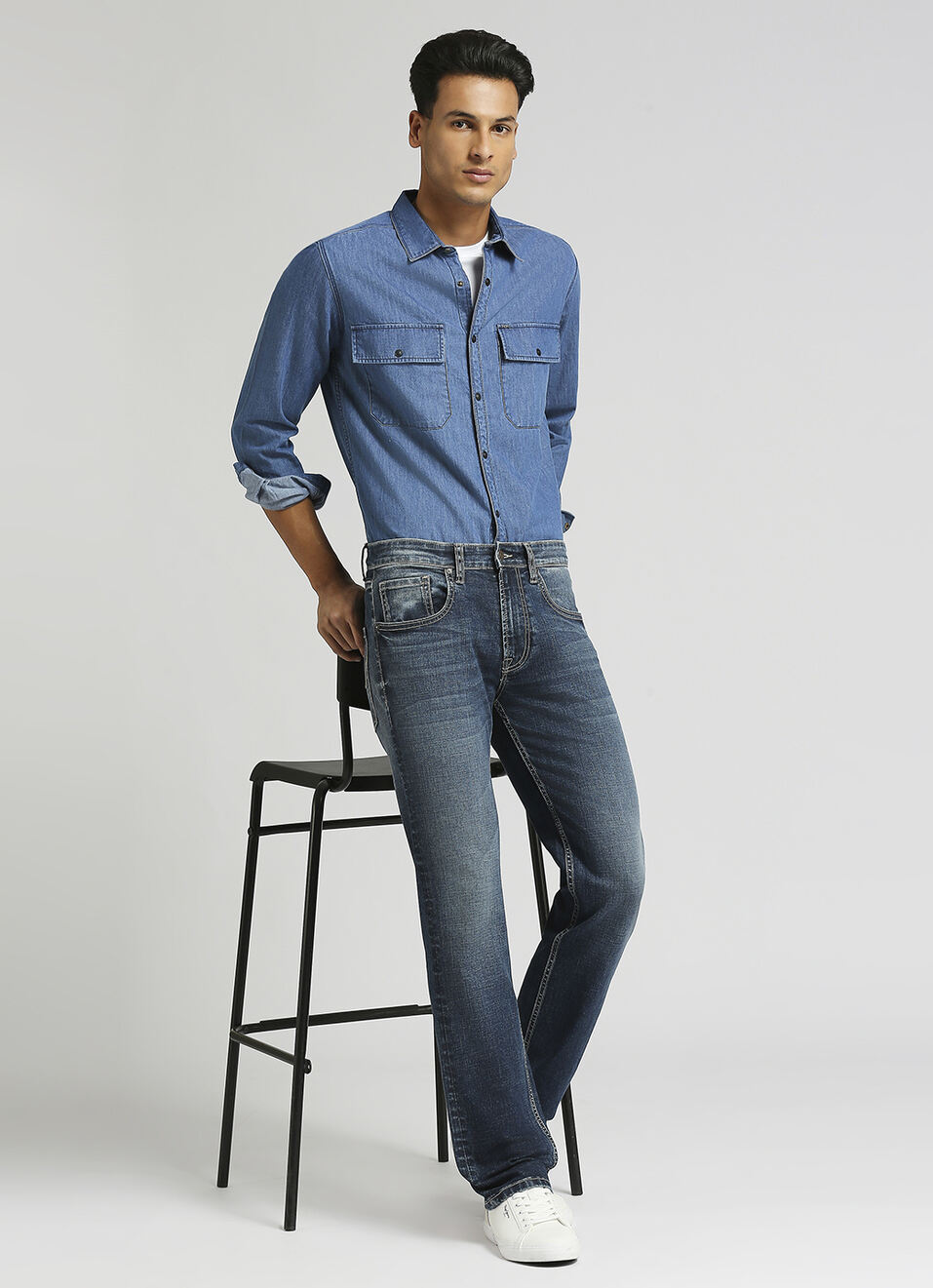 Holborne Mid Rise Straight Fit Jeans, , large image number 1