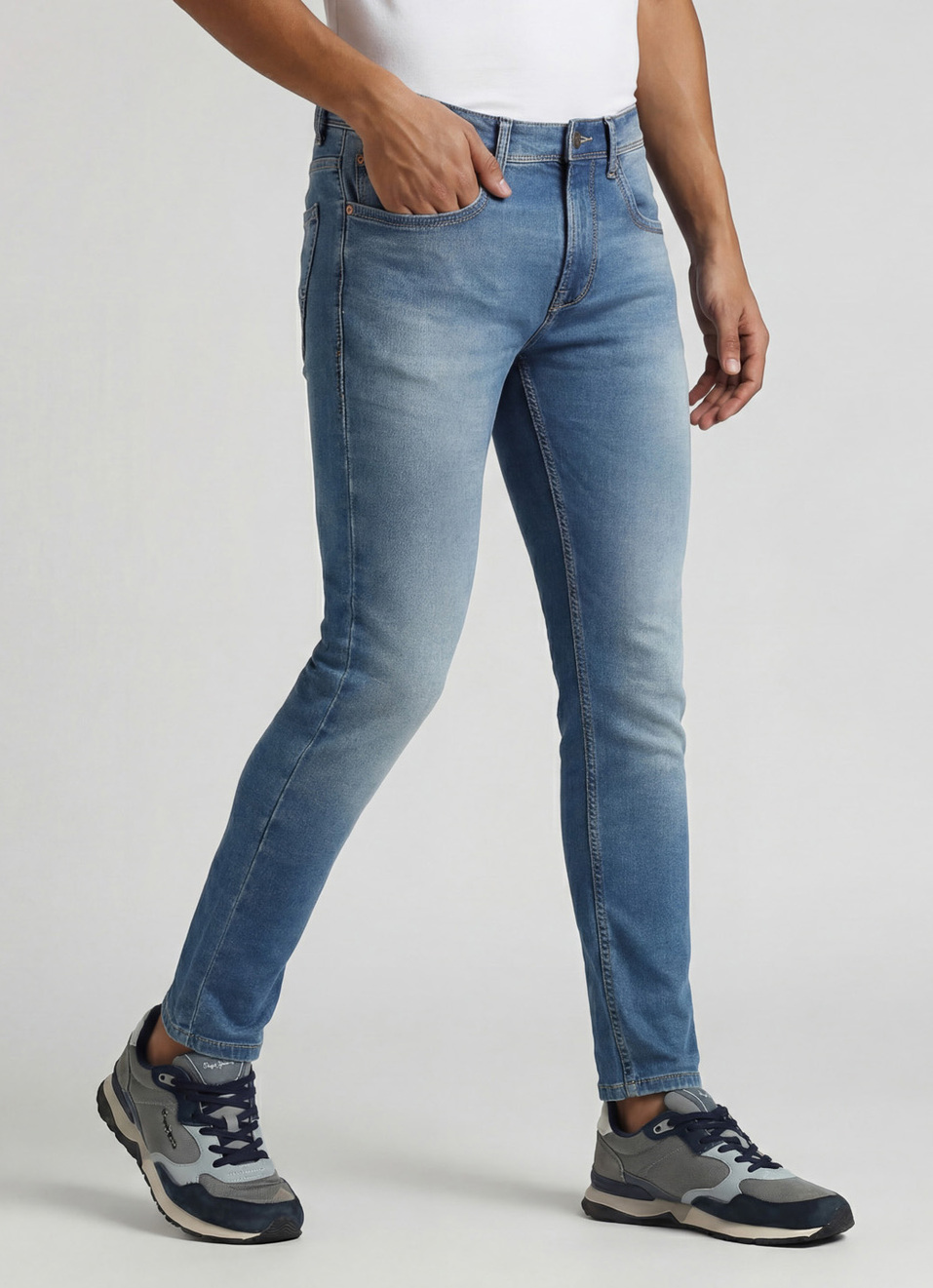 Chinox Light Blue Mid Rise Ankle Gymindigo Jeans, , large image number 0