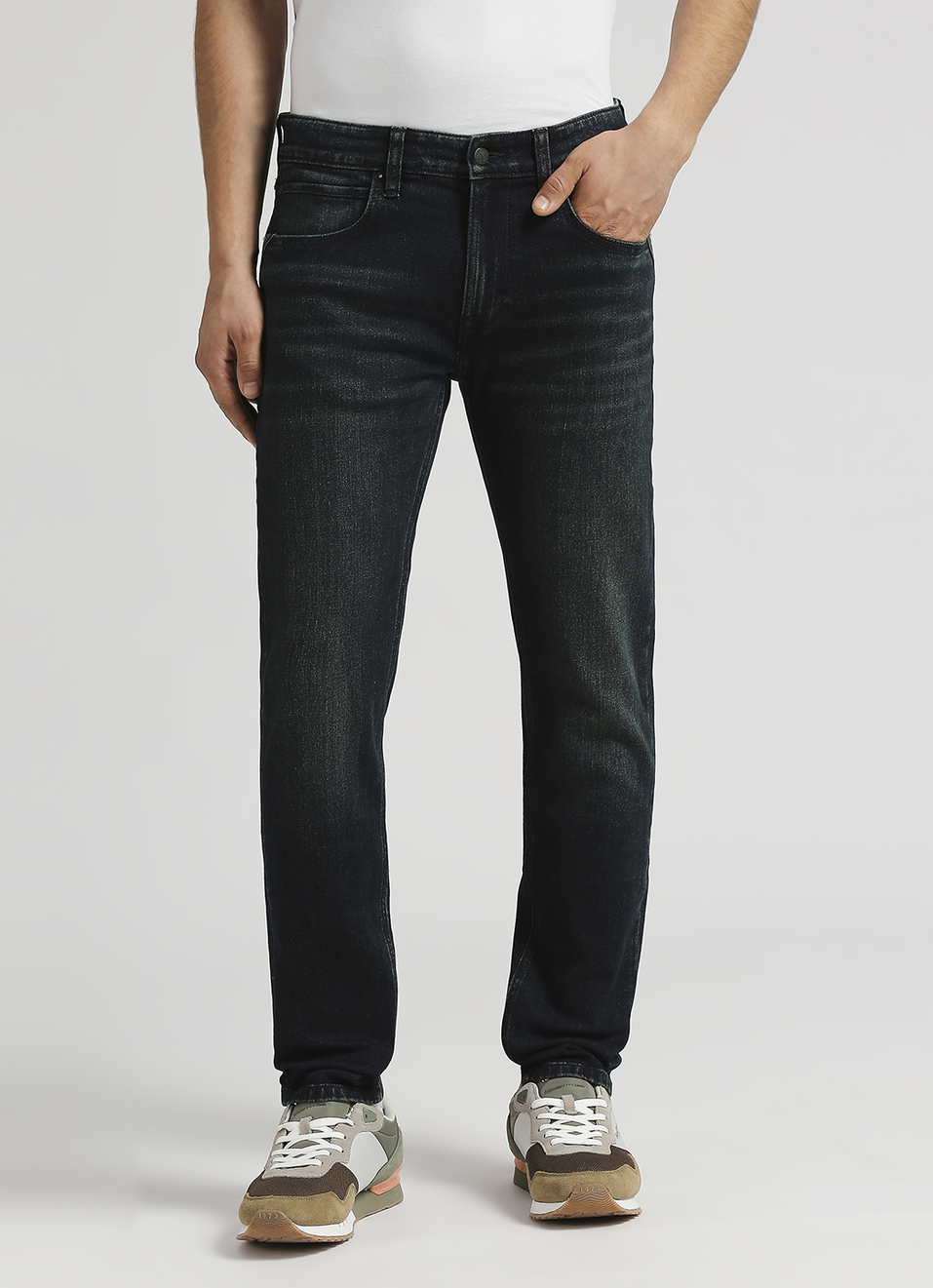 Vapour Low Rise Tapered Jeans, , large image number 2