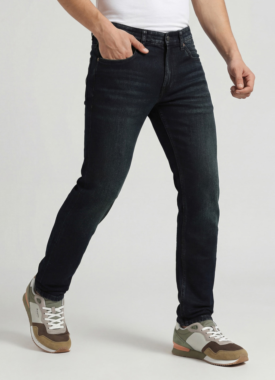 Vapour Low Rise Tapered Jeans, , large image number 0