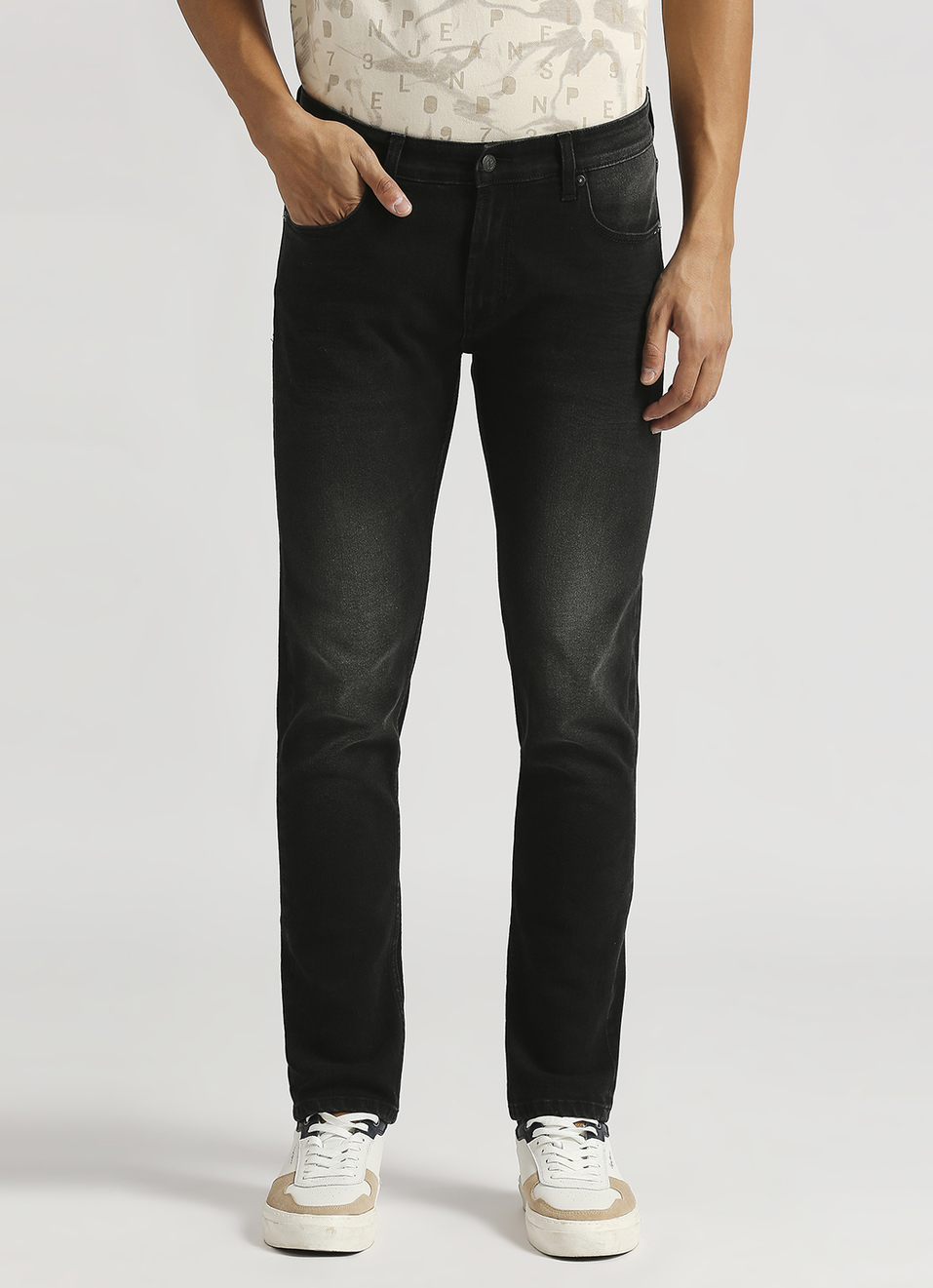 Vapour Low Rise Tapered Black Jeans, , large image number 2