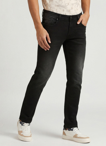 Vapour Low Rise Tapered Black Jeans