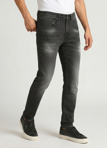 Chinox Black Mid Rise Ankle Jeans