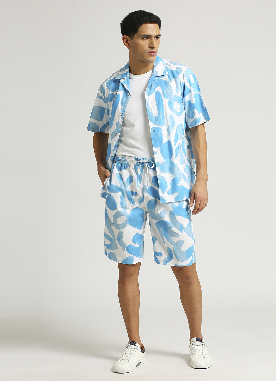 Blue All Over Printed Shorts, , large image number 3