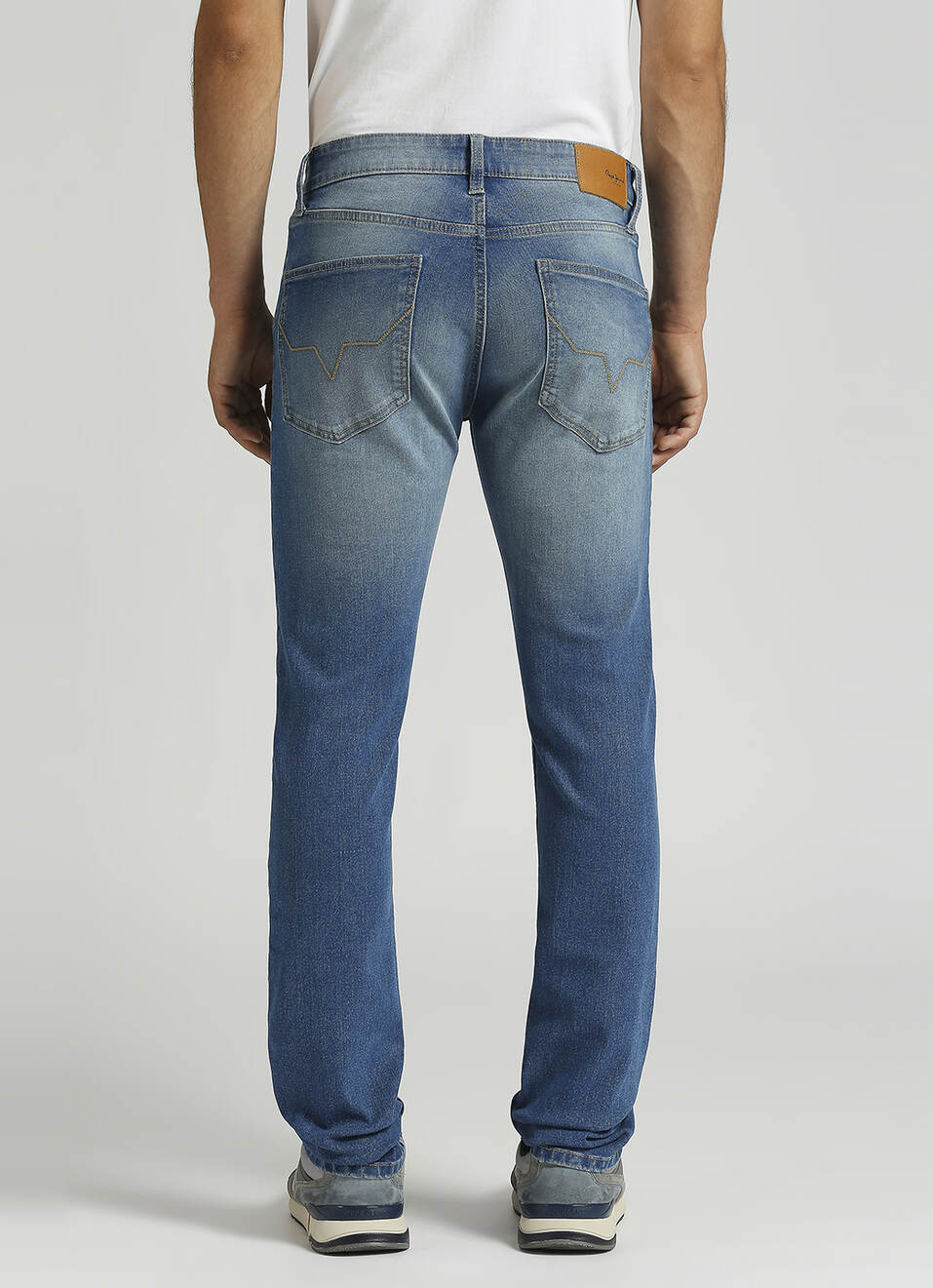 Men Light Blue Mid Rise Slim Fit Jeans, , large image number 3