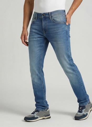 Men Light Blue Mid Rise Slim Fit Jeans