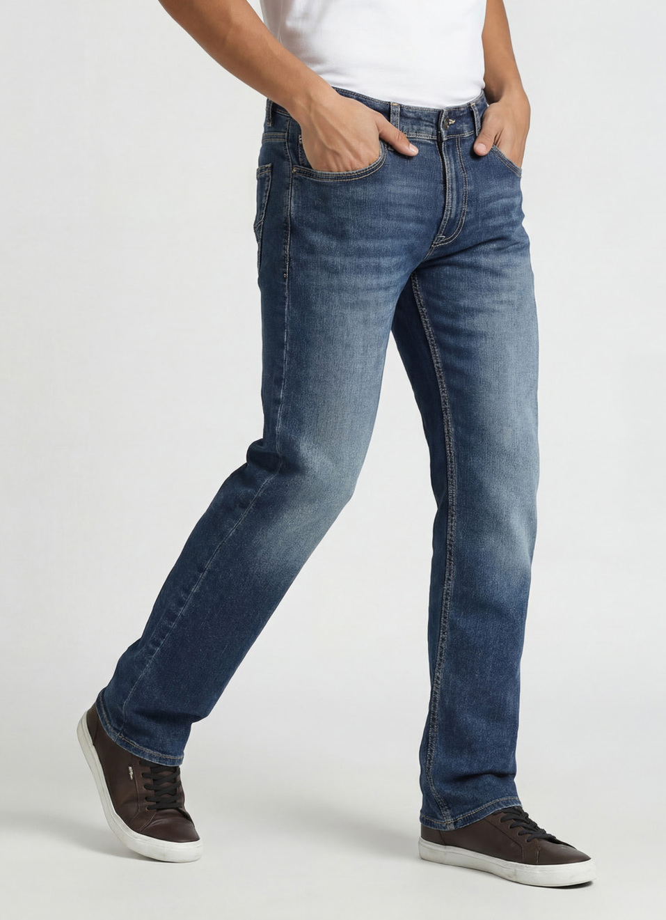 Holborne Mid Rise Straight Fit Jeans, , large image number 0