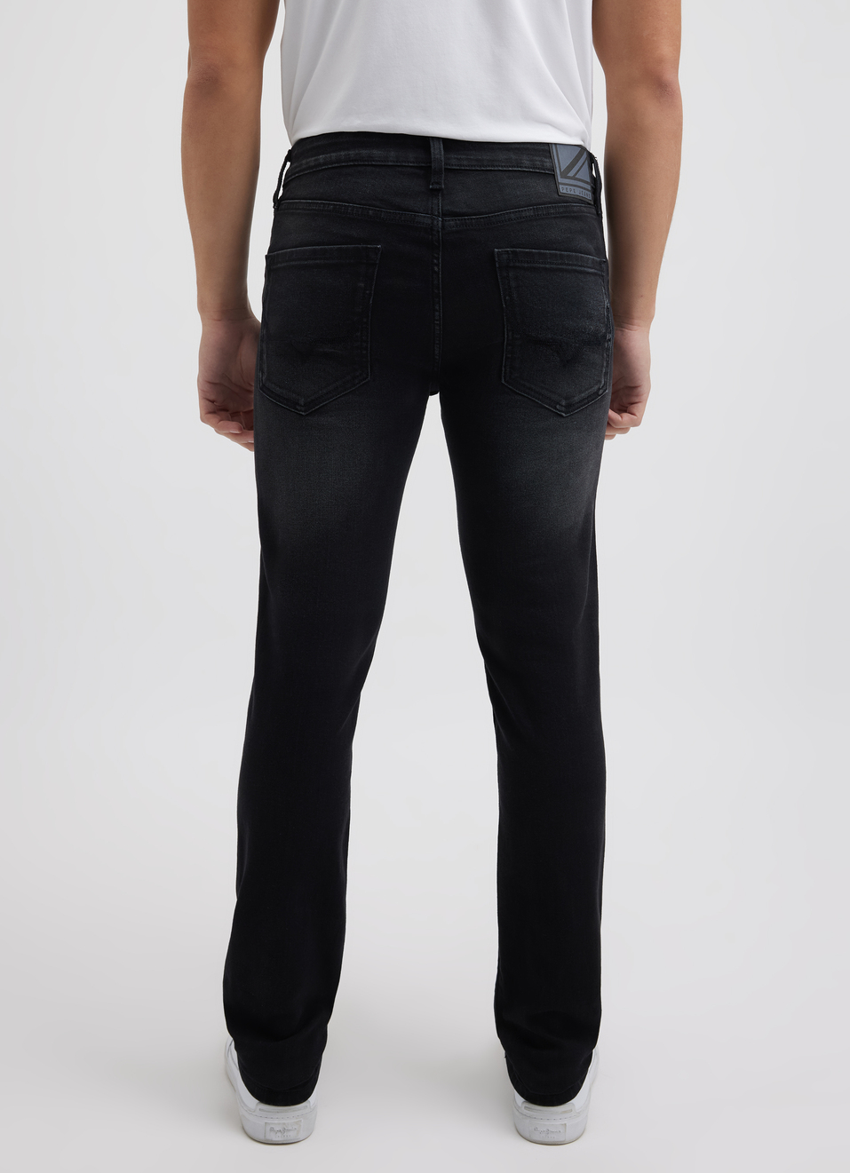 Men Black Low Rise Skinny Jeans, , large image number 2