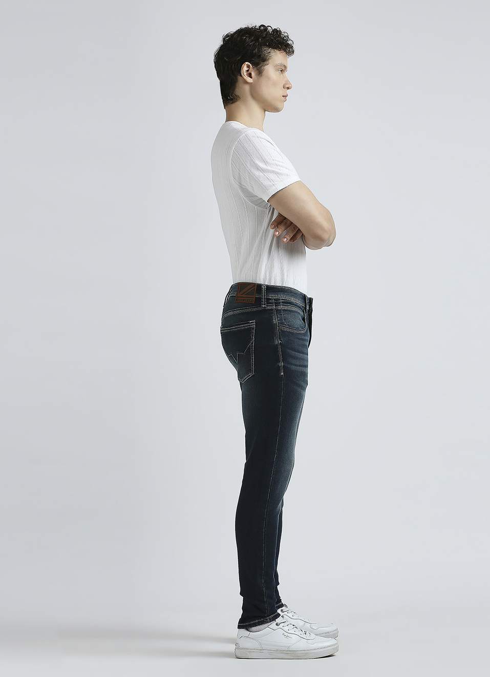 Chinox Blue Mid Rise Tapered Gymindigo Jeans, , large image number 6