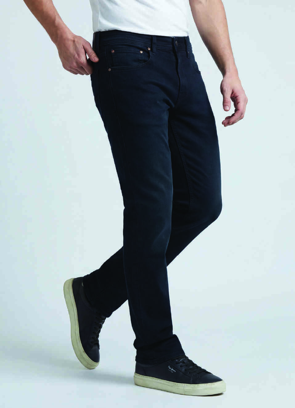 Holborne Black Mid Waist Straight Jeans, , large image number 0