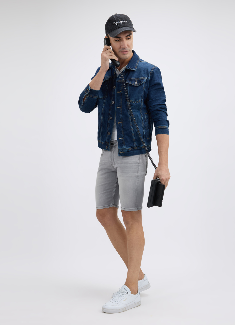 Men Grey Mid Rise Slim Fit Shorts, , large image number 5