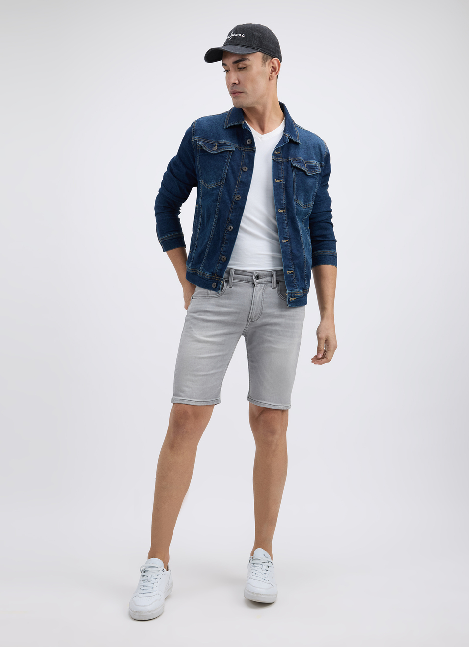 Men Grey Mid Rise Slim Fit Shorts, , large image number 0
