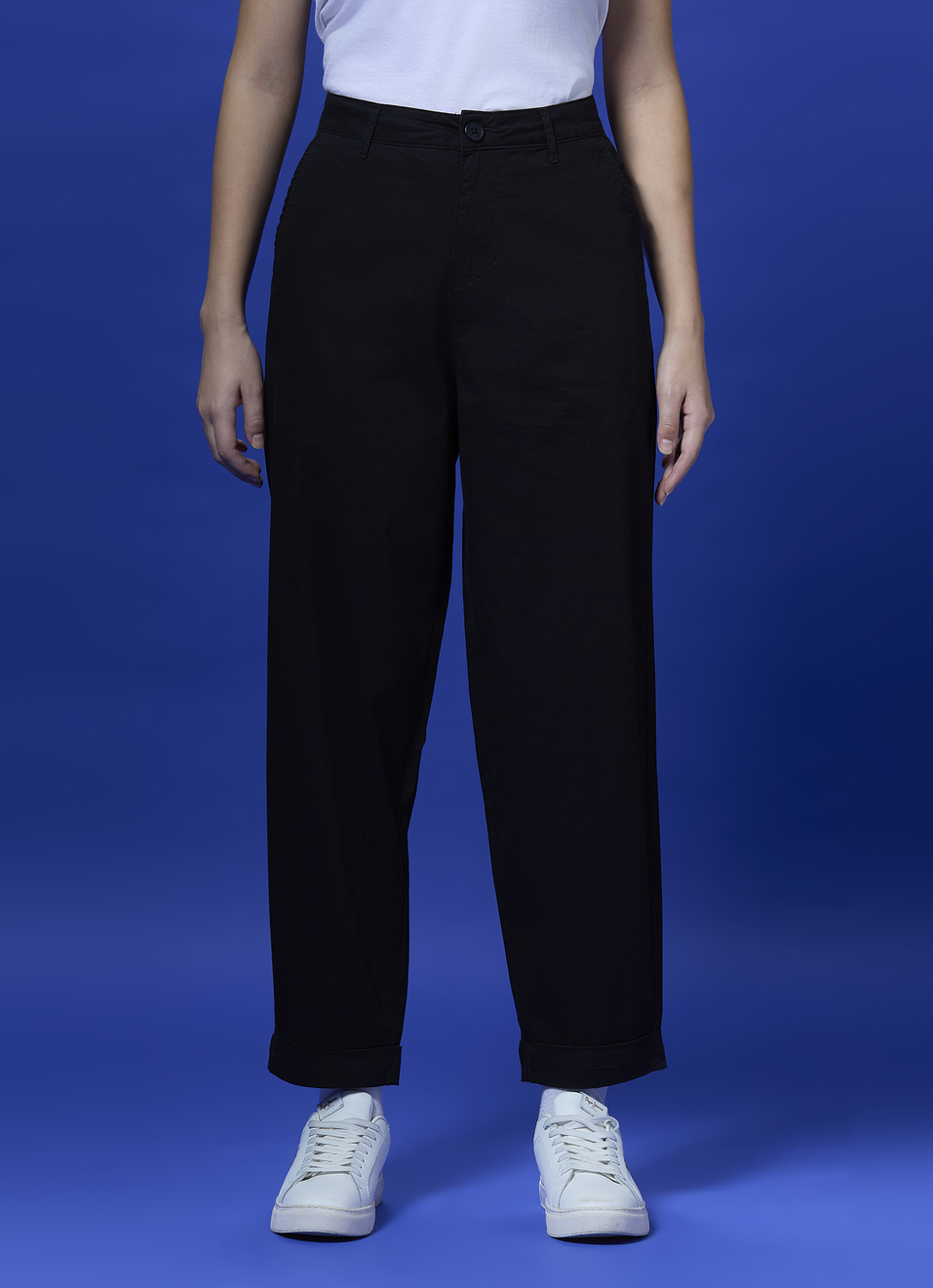 Black Mid Waist Carrot Fit Trousers, , large image number 1