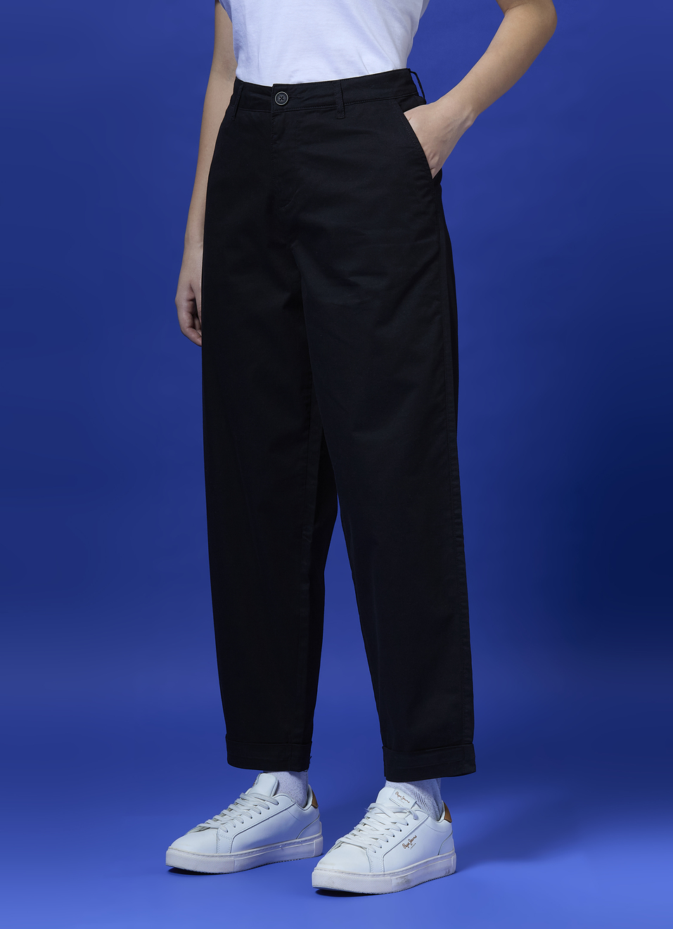 Black Mid Waist Carrot Fit Trousers, , large image number 3
