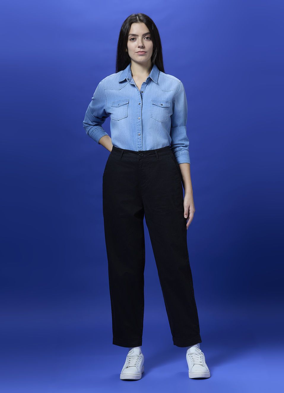 Black Mid Waist Carrot Fit Trousers, , large image number 0