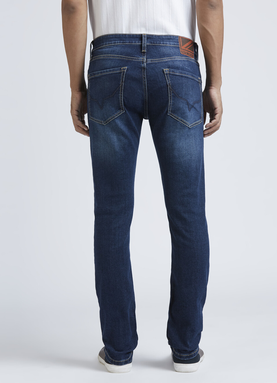 Men Mid Rise Slim Fit Blue Stretchable Jeans, , large image number 2